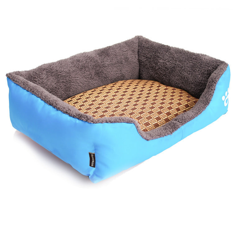 Cozy and Warm Pet Bed