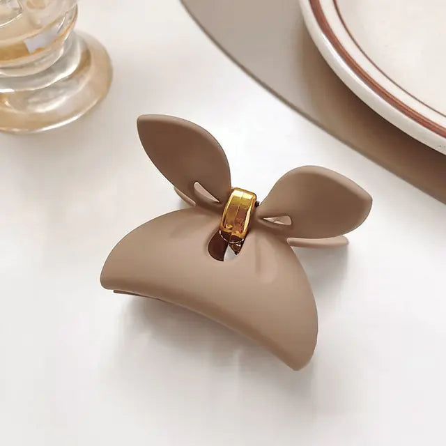 Geometric Flower Hair Clips